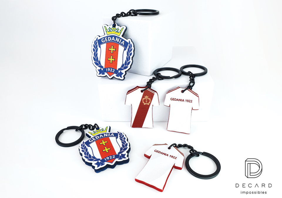 Customised, personalised sports gadgets, manufacturer DECARD, wide range of products