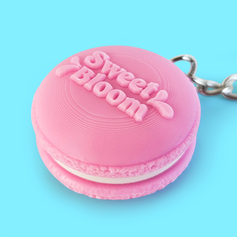 3D cookie macaroon keychain with embossed logo, Polish manufacturer DECARD