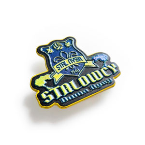 Metal pin with the club's crest, featuring a raised 3D texture, Polish manufacturer DECARD