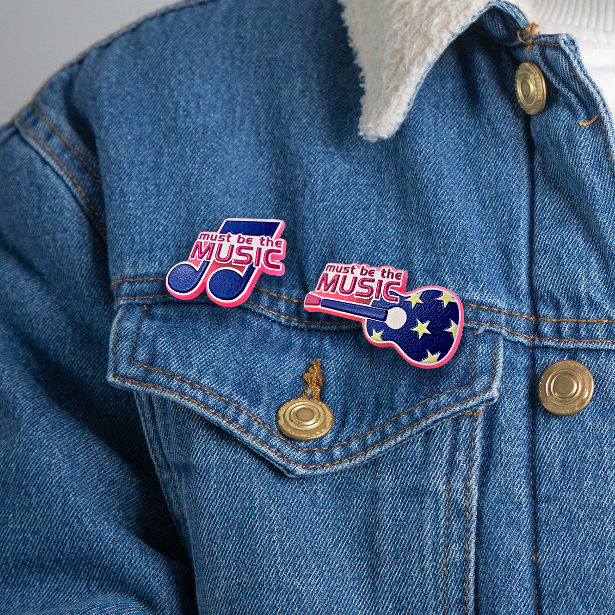 Pins of a musical note and a guitar for POLSAT television, with the must be the music logo, hard resin, vivid colors, Polish manufacturer DECARD