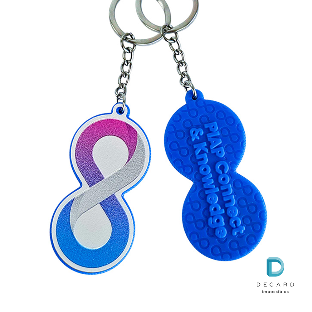 3D keychains made of hard and light resin, PIAP CONNECT 2025 conference. Polish manufacturer of keychains DECARD