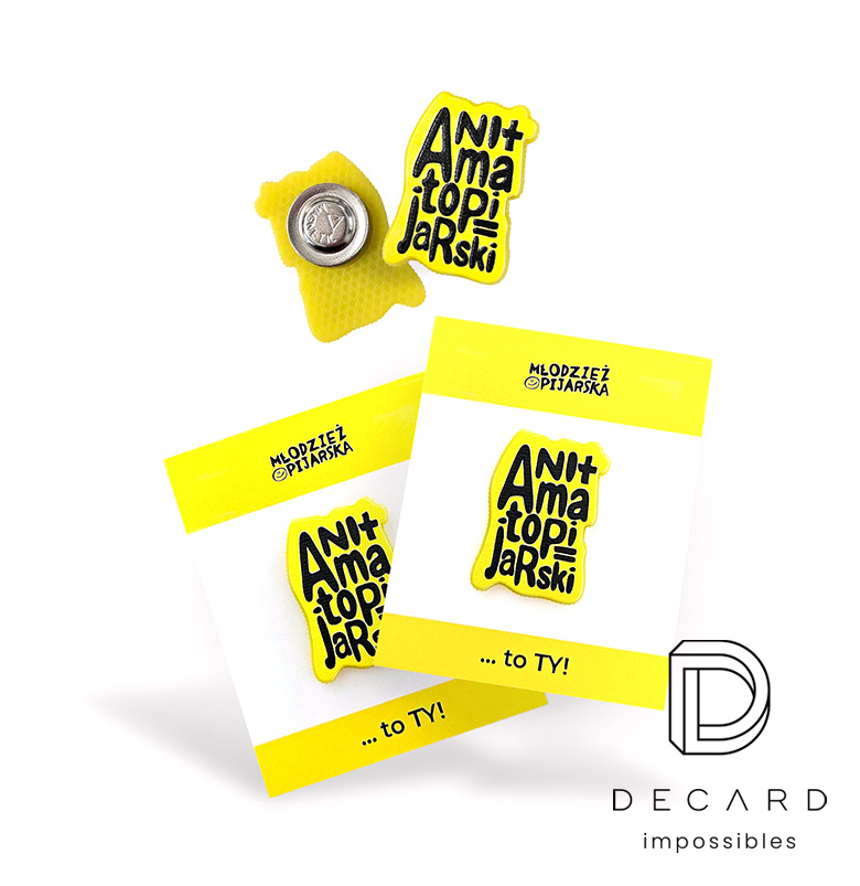 Resin pins with a dedicated backing card – Polish manufacturer DECARD