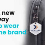 Keychains with carabiners as a new way to carry your brand