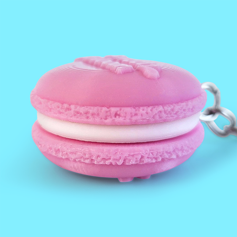Brelok 3D, ciasteczko makaronik, krem, pastelowe kolory, logo 3D, polski producent DECARD