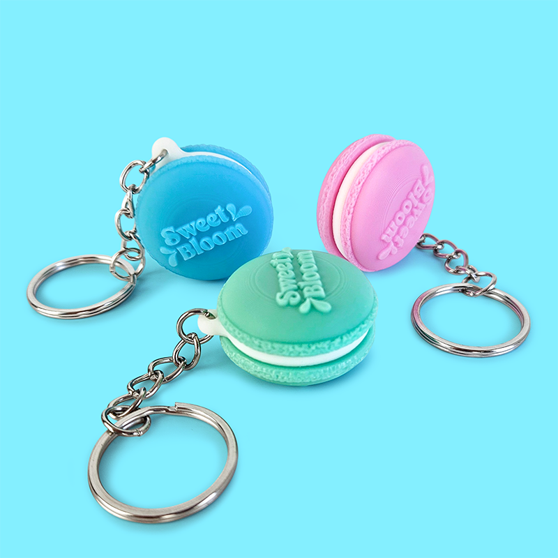 Breloki 3D ciasteczka makaroniki, twarda i lekka żywica, pełna personalizacja, polski produkt od DECARD