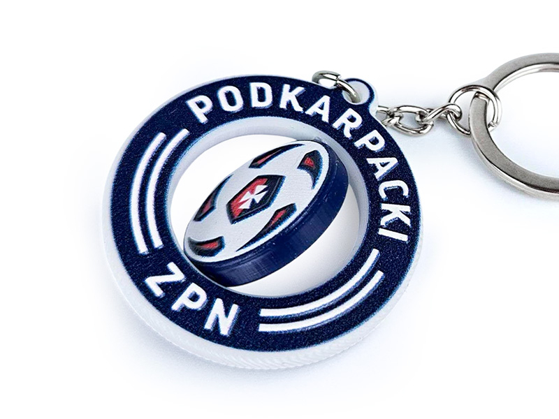Brelok obrotowy dla Podkarpackiego ZPN, twarda i lekka żywica, polski producent DECARD